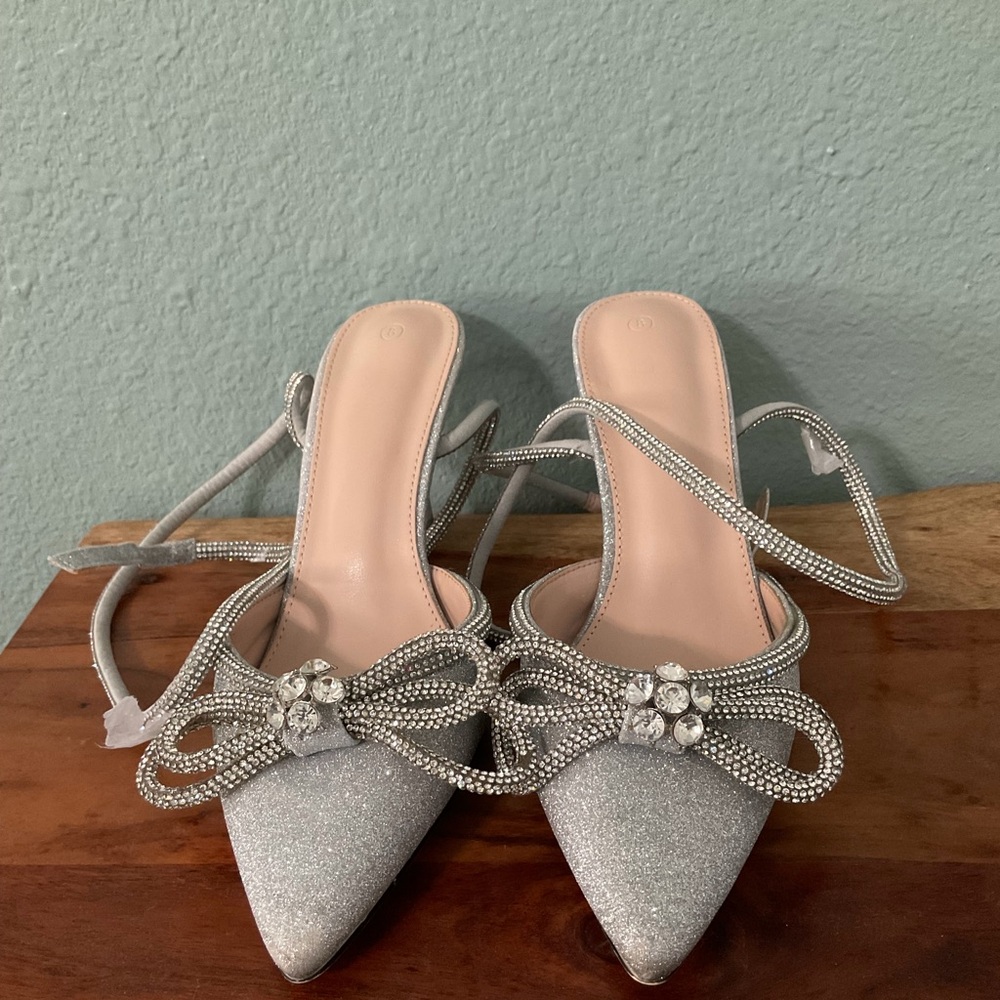 Silver heels with Rhinestone Bow